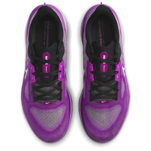 Nike Vomero 17