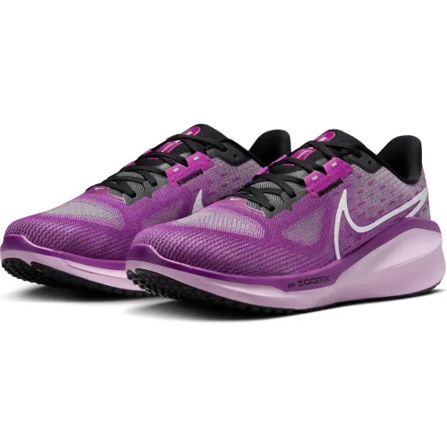 Nike Vomero 17