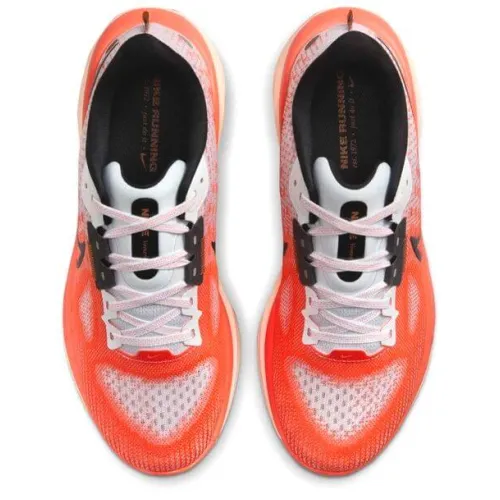 Nike Air Zoom Vomero 17