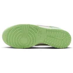 Nike Dunk Low NN SE