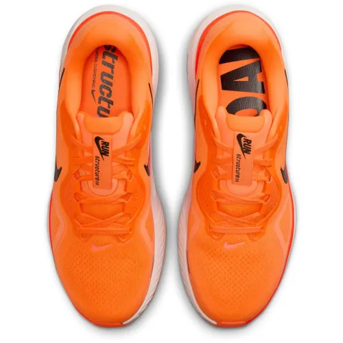 Nike Structure 26