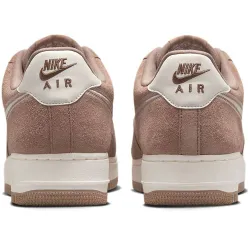 Nike Air Force 1 '07 LV8