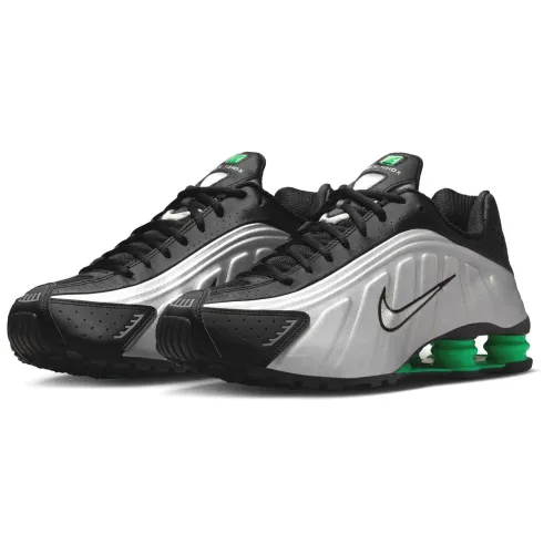 Nike Shox R4