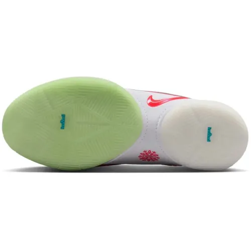 Nike LeBron XXII 'XMAS'
