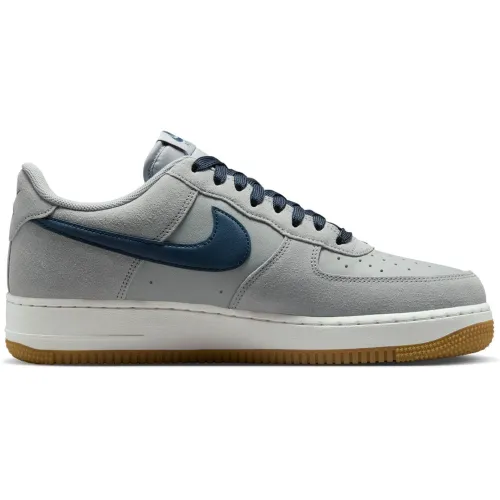 Nike Air Force 1 '07 LV8