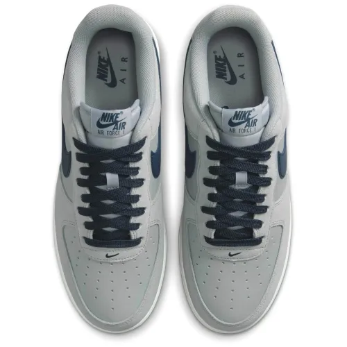 Nike Air Force 1 '07 LV8