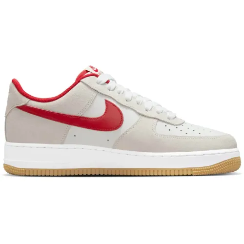 Nike Air Force 1 '07 LV8
