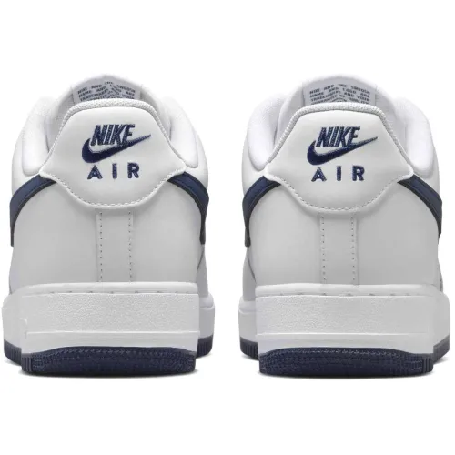 Nike Air Force 1 '07 LV8