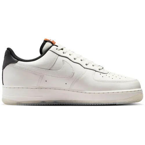 Nike Air Force 1 '07