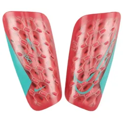 Nike Mercurial Lite SuperLock sípcsontvédő