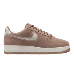 Nike Air Force 1 '07 LV8