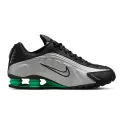Nike Shox R4