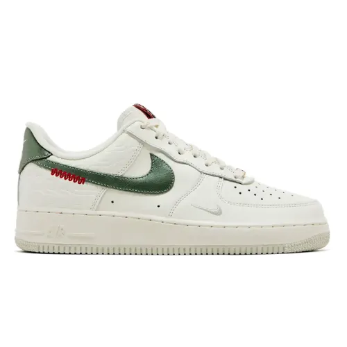 Nike Air Force 1 '07