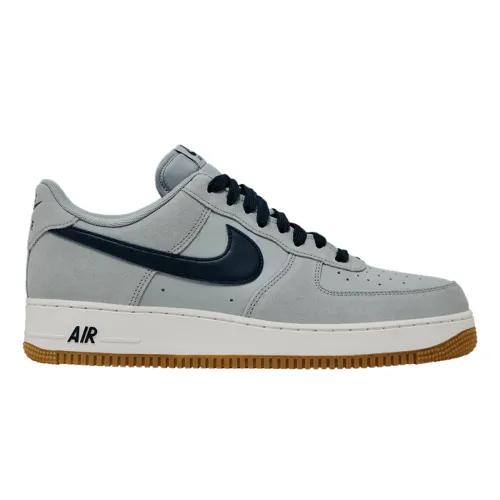 Nike Air Force 1 '07 LV8