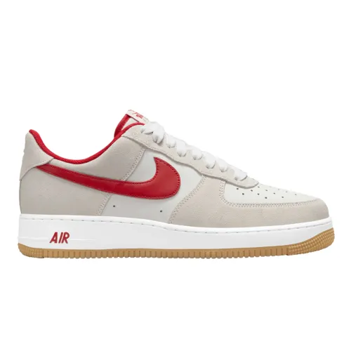 Nike Air Force 1 '07 LV8
