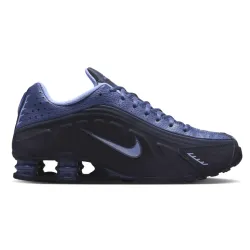 Nike Shox R4