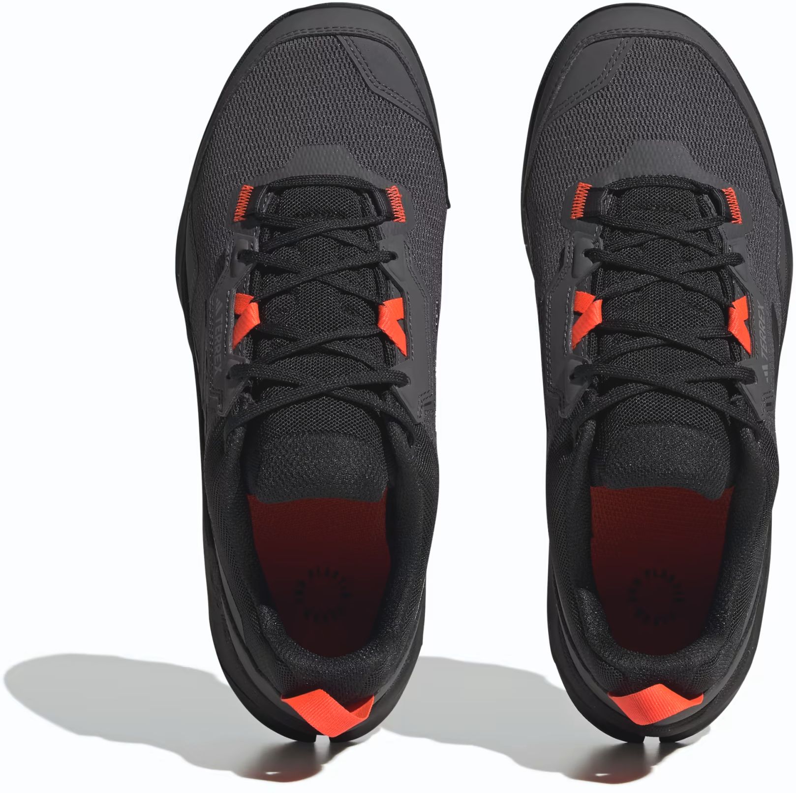 Adidas Terrex AX4 - 44 ⅔ · záber 6