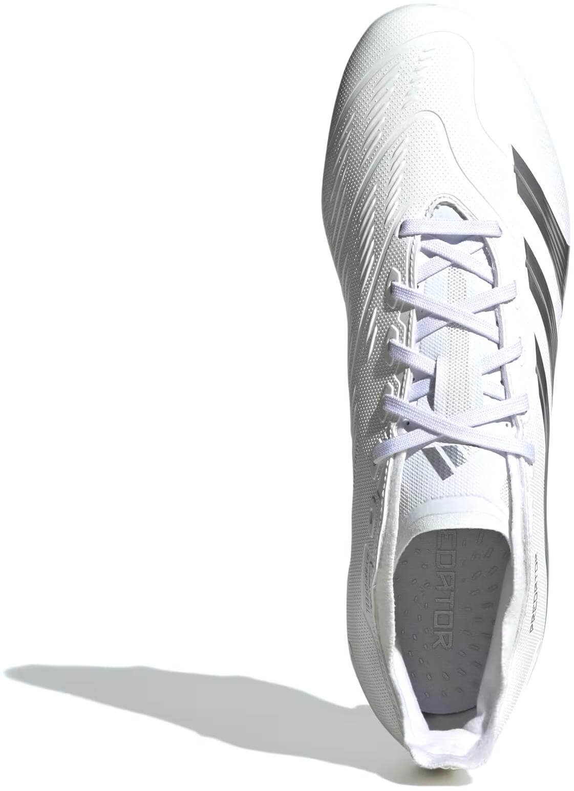 Adidas Predator 24 League Low FG - 42 · záber 6