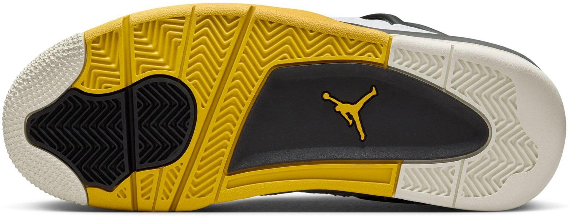 Nike Air Jordan 4 Retro - 44 · záber 6