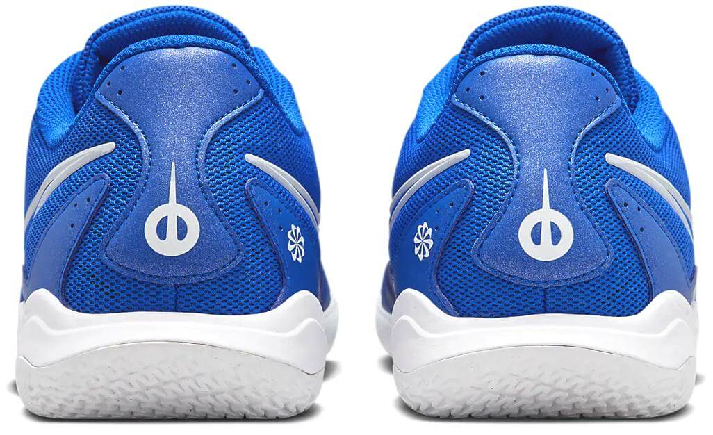 Nike Tiempo Legend 10 Academy IC - 45 · záber 6