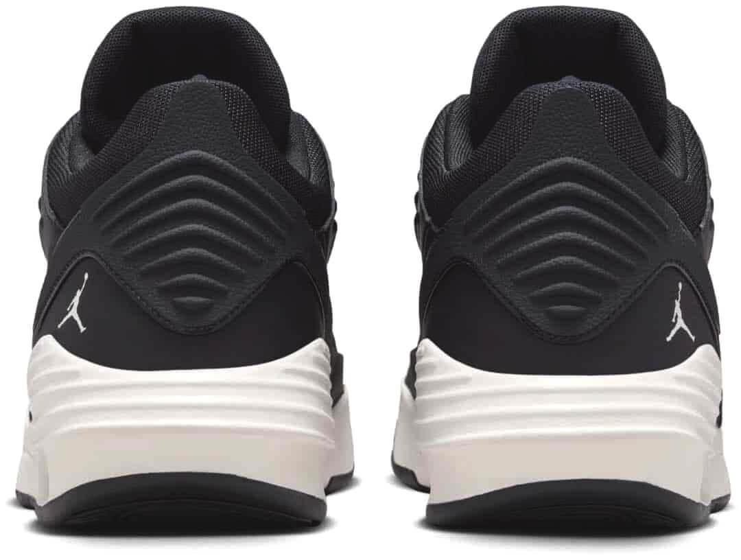 Nike Air Jordan Max Aura 5 - 44 · záber 6
