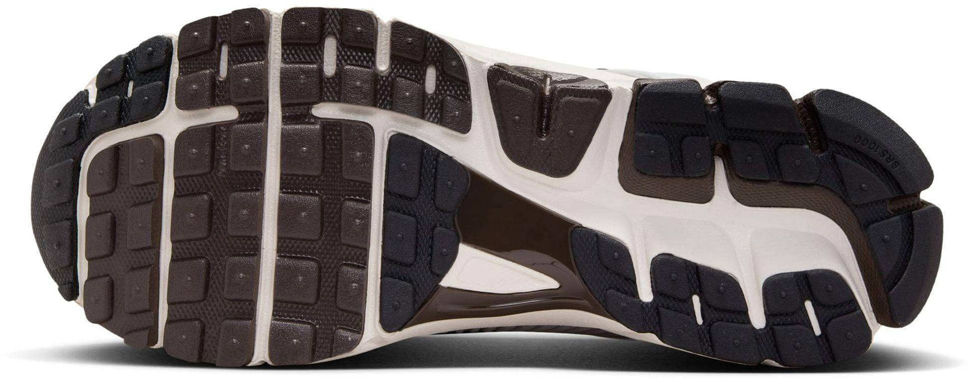 Nike Zoom Vomero 5 - 42 · záber 6