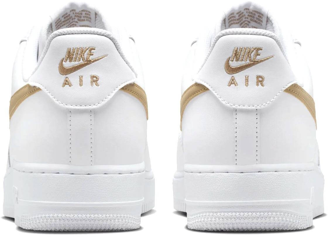 Nike Air Force 1 '07 - 45 · záber 12